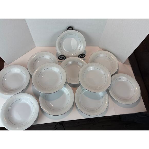 Chantilly by Liling – Set of 11 Soup Bowls - Picture 9 of 9